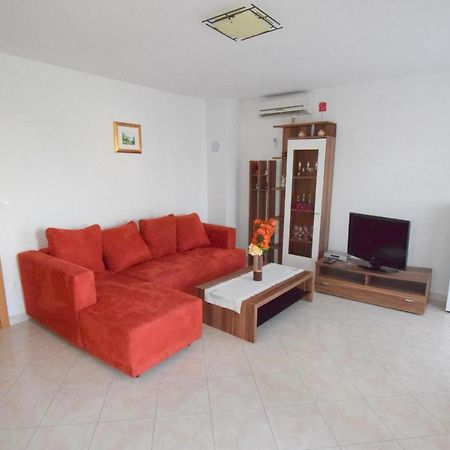 Apartments Gabrijel Malinska Dış mekan fotoğraf