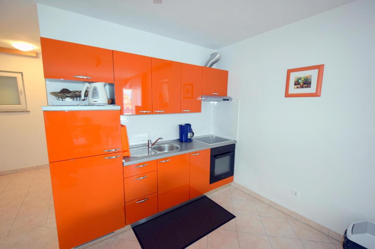 Apartments Gabrijel Malinska Dış mekan fotoğraf