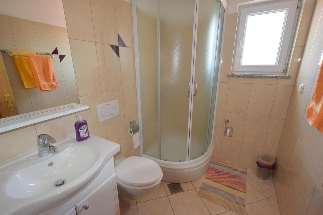 Apartments Gabrijel Malinska Dış mekan fotoğraf